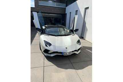 Lamborghini Aventador Gebrauchtwagen