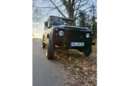 Land Rover Defender Gebrauchtwagen