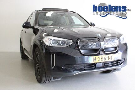 BMW iX3 Gebrauchtwagen