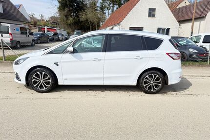 Ford S-Max Gebrauchtwagen