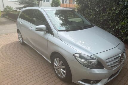 Mercedes-Benz B 180 Gebrauchtwagen