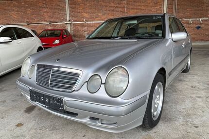Mercedes-Benz E 240 Gebrauchtwagen