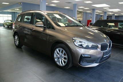BMW 218 218i Gran Tourer Advantage - Navi - Kamera - Gebrauchtwagen