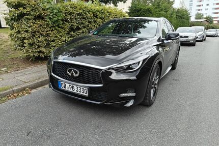 INFINITI Q30 Gebrauchtwagen