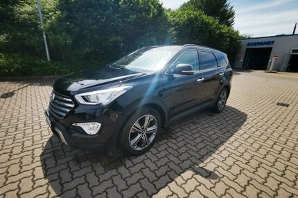 Hyundai Grand Santa Fe Gebrauchtwagen