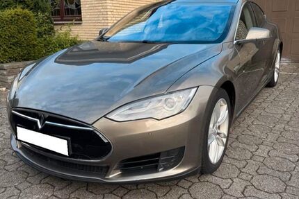 Tesla Model S Gebrauchtwagen