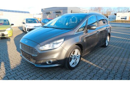 Ford S-Max Gebrauchtwagen