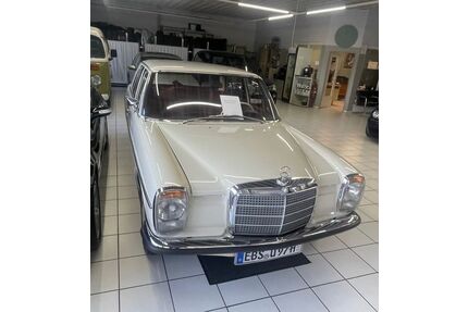 Mercedes-Benz 200 Gebrauchtwagen