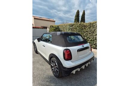Mini John Cooper Works Cabrio Gebrauchtwagen