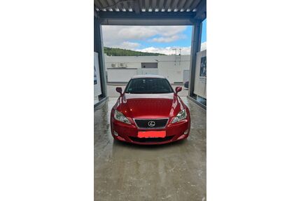 Lexus IS 220 Gebrauchtwagen