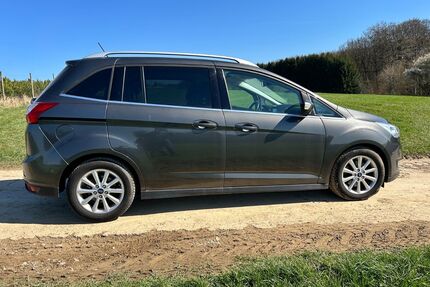 Ford Grand C-Max Gebrauchtwagen