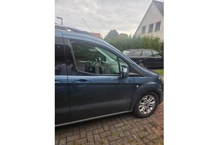 Ford Transit Courier Gebrauchtwagen