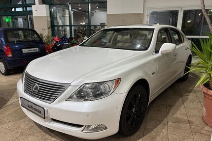 Lexus LS 460 Gebrauchtwagen