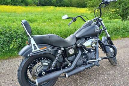 Harley Davidson Dyna Street Bob Gebrauchtwagen