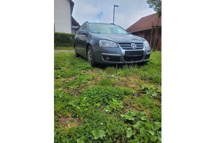 VW Golf Sportsvan Gebrauchtwagen