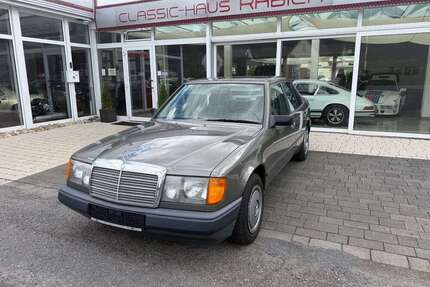 Mercedes-Benz 260 Gebrauchtwagen