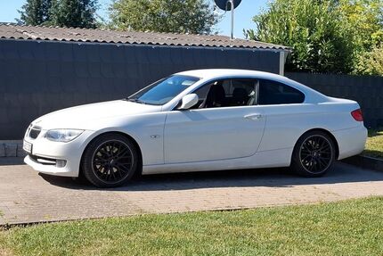 BMW 330 Gebrauchtwagen