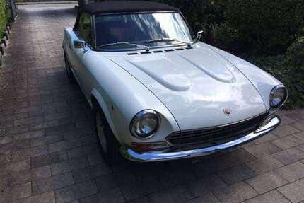 Fiat 124 Spider Gebrauchtwagen