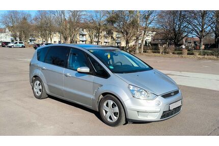 Ford S-Max Gebrauchtwagen