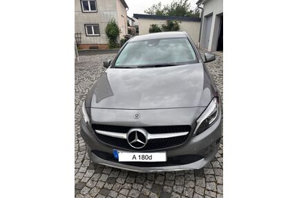 Mercedes-Benz A 180 Gebrauchtwagen