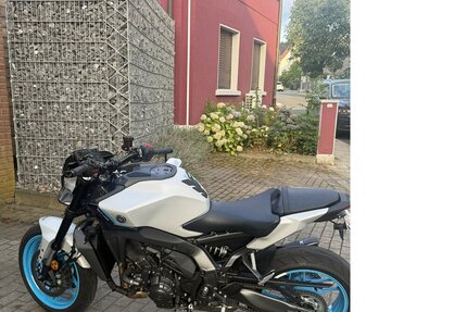 Yamaha MT -09 MT-09 Y-AMT ICE Storm AUT. Gebrauchtwagen