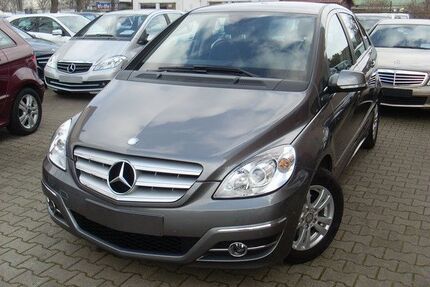 Mercedes-Benz B 180 Gebrauchtwagen