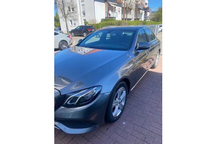 Mercedes-Benz E 220 Gebrauchtwagen