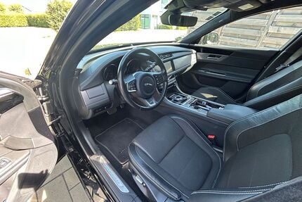 Jaguar XF Gebrauchtwagen