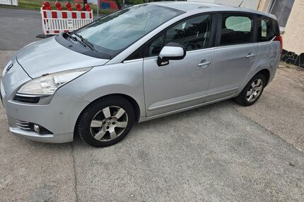 Peugeot 5008 Gebrauchtwagen