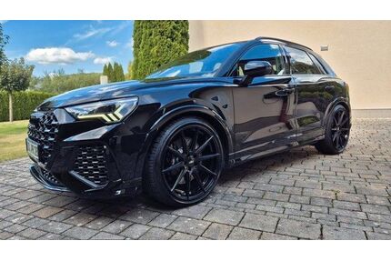 Audi RSQ3 Gebrauchtwagen