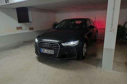 VW A6 
