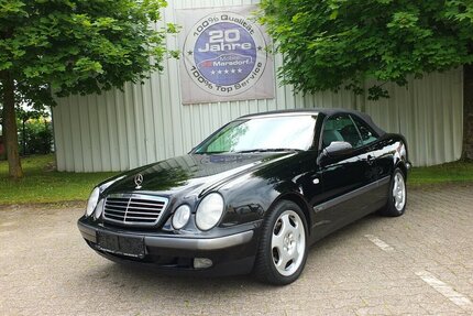 Mercedes-Benz CLK 320 AVANTGARDE LEDER COMAND KLIMAAUTOMATIK 