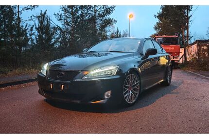 Lexus IS 220 Gebrauchtwagen