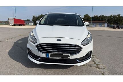 Ford S-Max Gebrauchtwagen