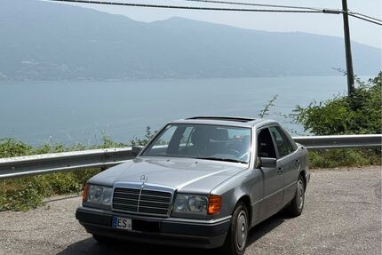 Mercedes-Benz 230 Gebrauchtwagen
