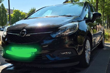 Opel Zafira Tourer Gebrauchtwagen