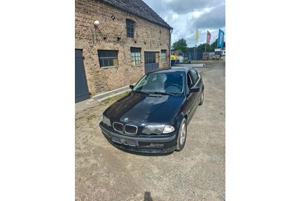 BMW 323 Gebrauchtwagen