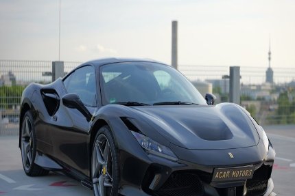 Ferrari F8 Gebrauchtwagen
