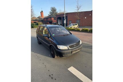 Opel Zafira Gebrauchtwagen
