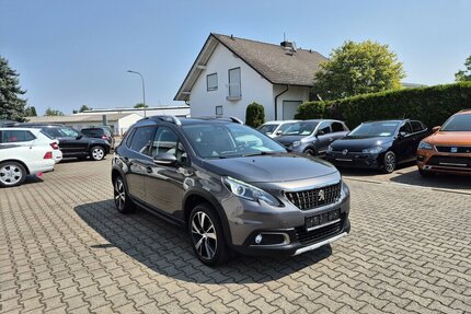 Peugeot 2008 Allure, Klima, Navi, Pano, Carplay,Leder, Sit Gebrauchtwagen