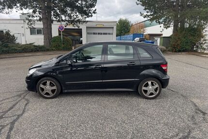 Mercedes-Benz B 200 Gebrauchtwagen