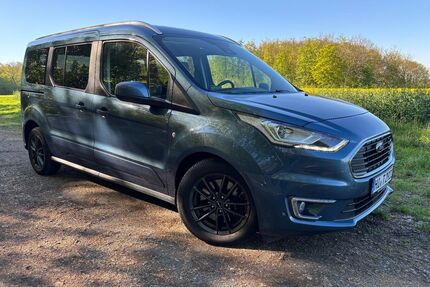 Ford Grand Tourneo Gebrauchtwagen