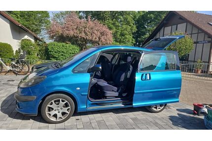 Peugeot 1007 Gebrauchtwagen