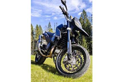 KTM 690 Supermoto Gebrauchtwagen