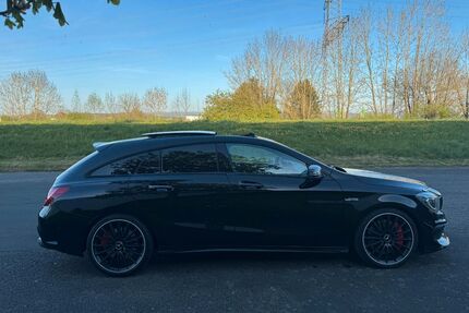 Mercedes-Benz CLA 45 AMG Shooting Brake Gebrauchtwagen