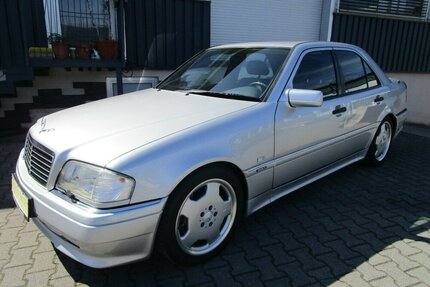 Mercedes-Benz C 36 AMG Sport nur 77.800 Kilometer Gebrauchtwagen