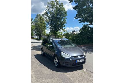 Ford S-Max Gebrauchtwagen