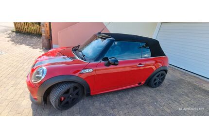 Mini John Cooper Works Cabrio Gebrauchtwagen