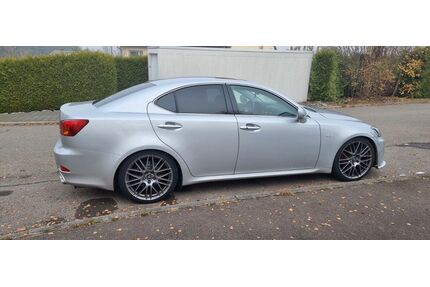 Lexus IS 220 Gebrauchtwagen