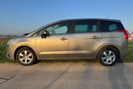 Peugeot 5008 Gebrauchtwagen